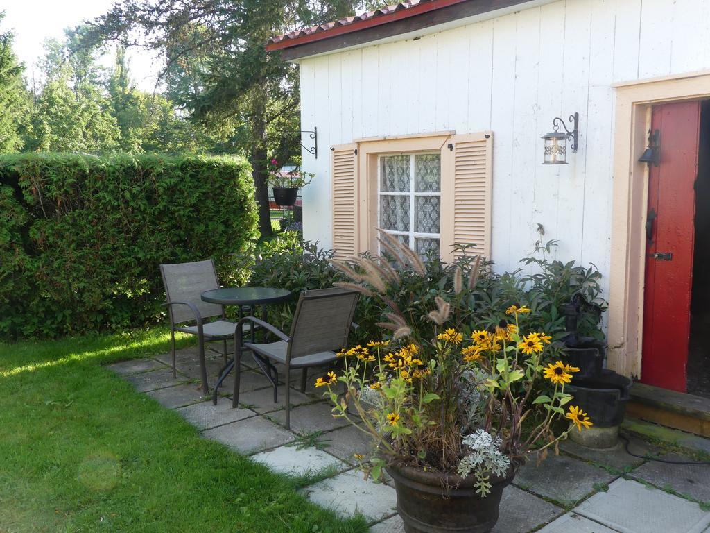 Gite Du Village - Deschambault Exteriör bild